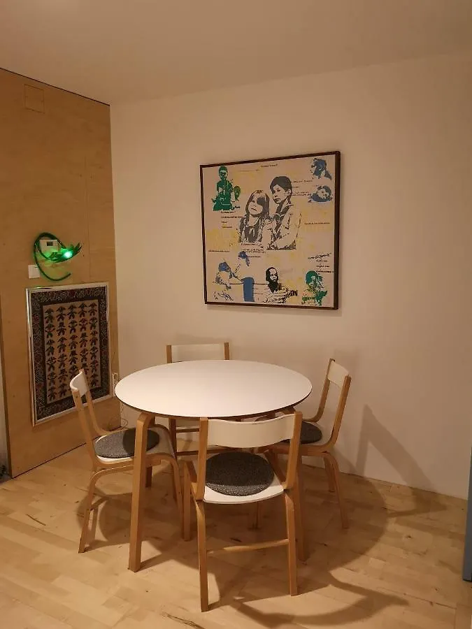 Low Budget Flat Rossau Hotel Vienna